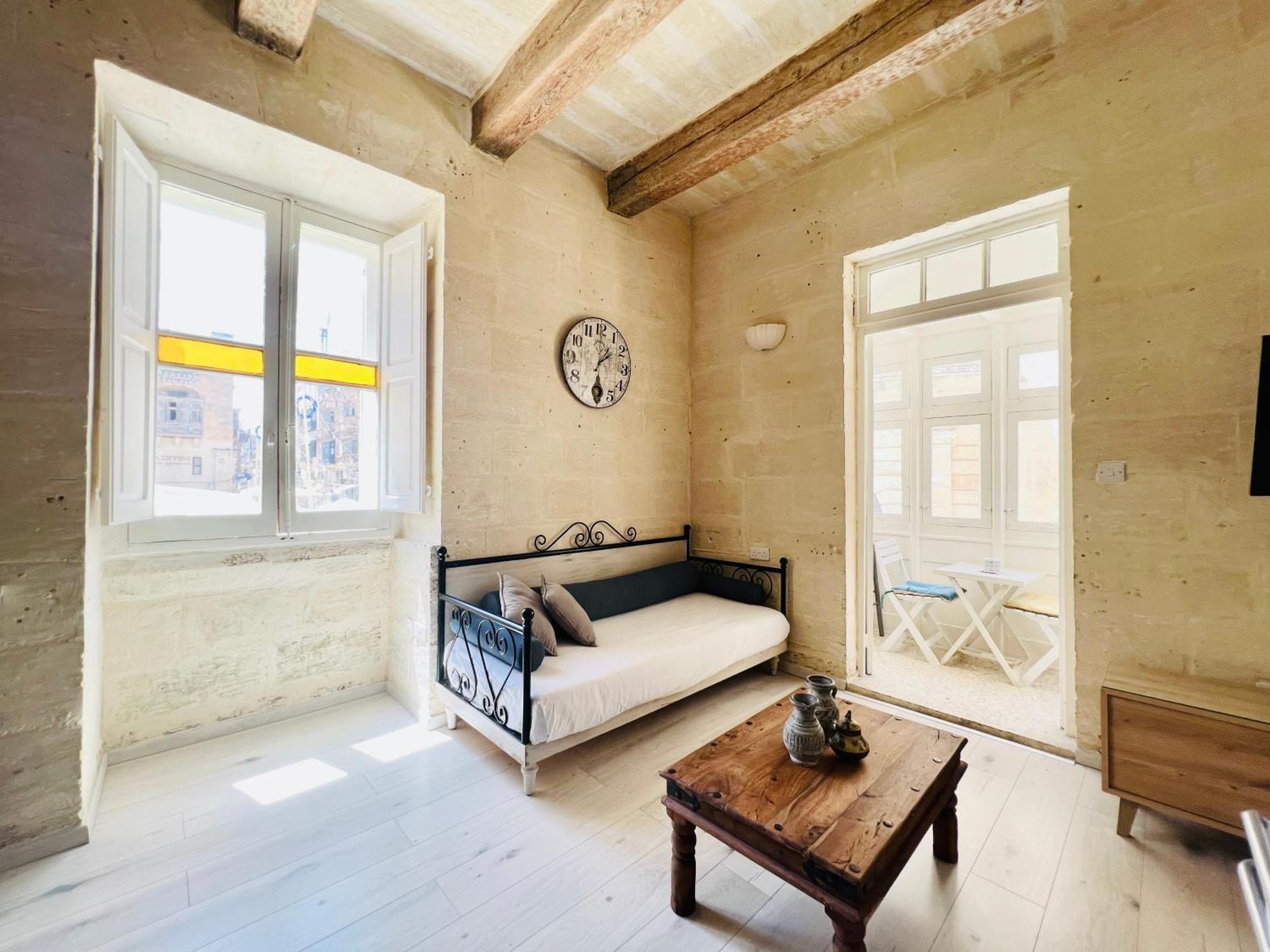 Coffee Loft - Grand Master Palace Apartman *